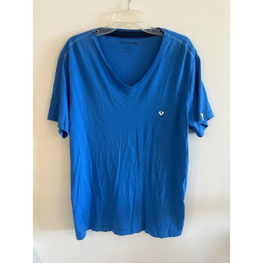 TRUE RELIGION Shirt Mens XL Blue V Neck Horseshoe Logo Cotton Short Sleeve Tee